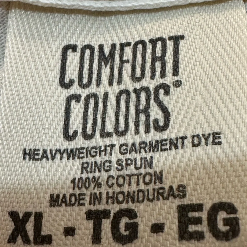 Comfort Colors tan short sleeve Kitty Biscuits We Knead Em, You Need Em SZ XL - Picture 3 of 9